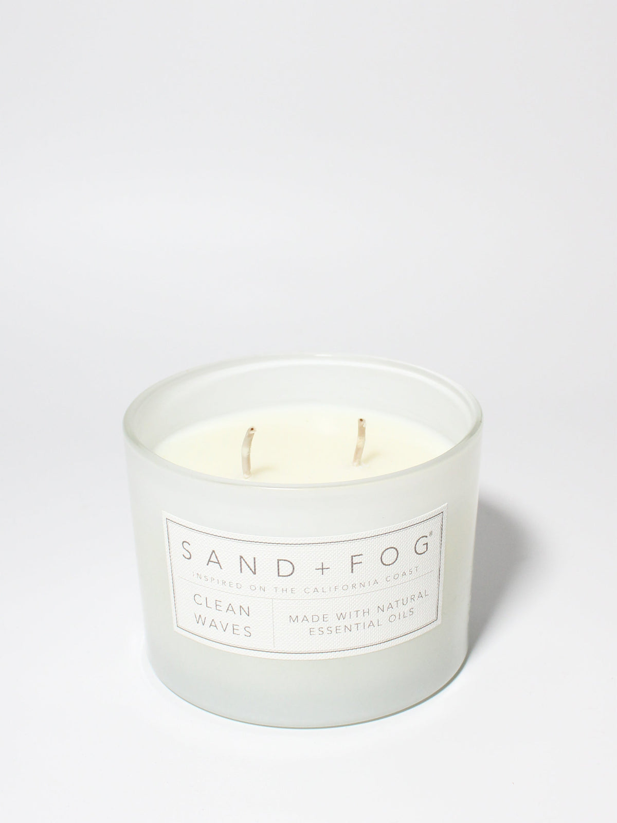 Signature Clean Waves 12 oz scented candle