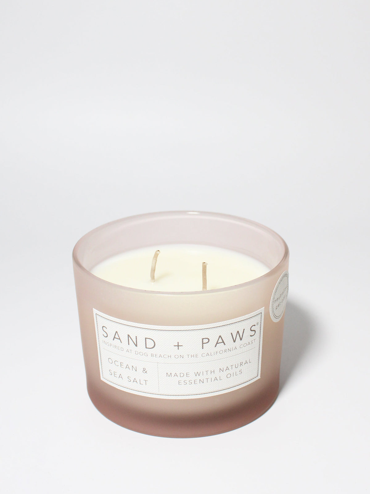 Signature Sand + Paws Ocean & Sea Salt 12 oz scented candle