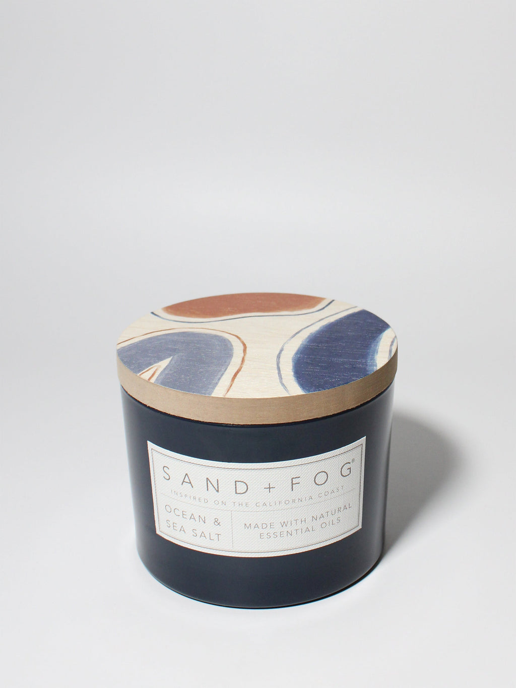 Signature Ocean & Sea Salt 12 oz scented candle