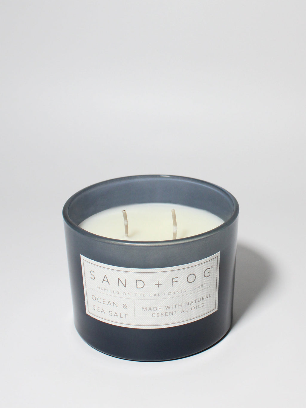 Signature Ocean & Sea Salt 12 oz scented candle