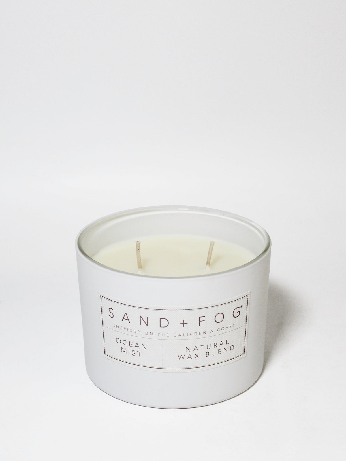 Signature Ocean Mist 12 oz scented candle
