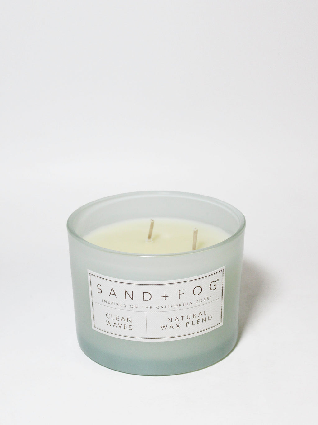 Signature Clean Waves 12 oz scented candle