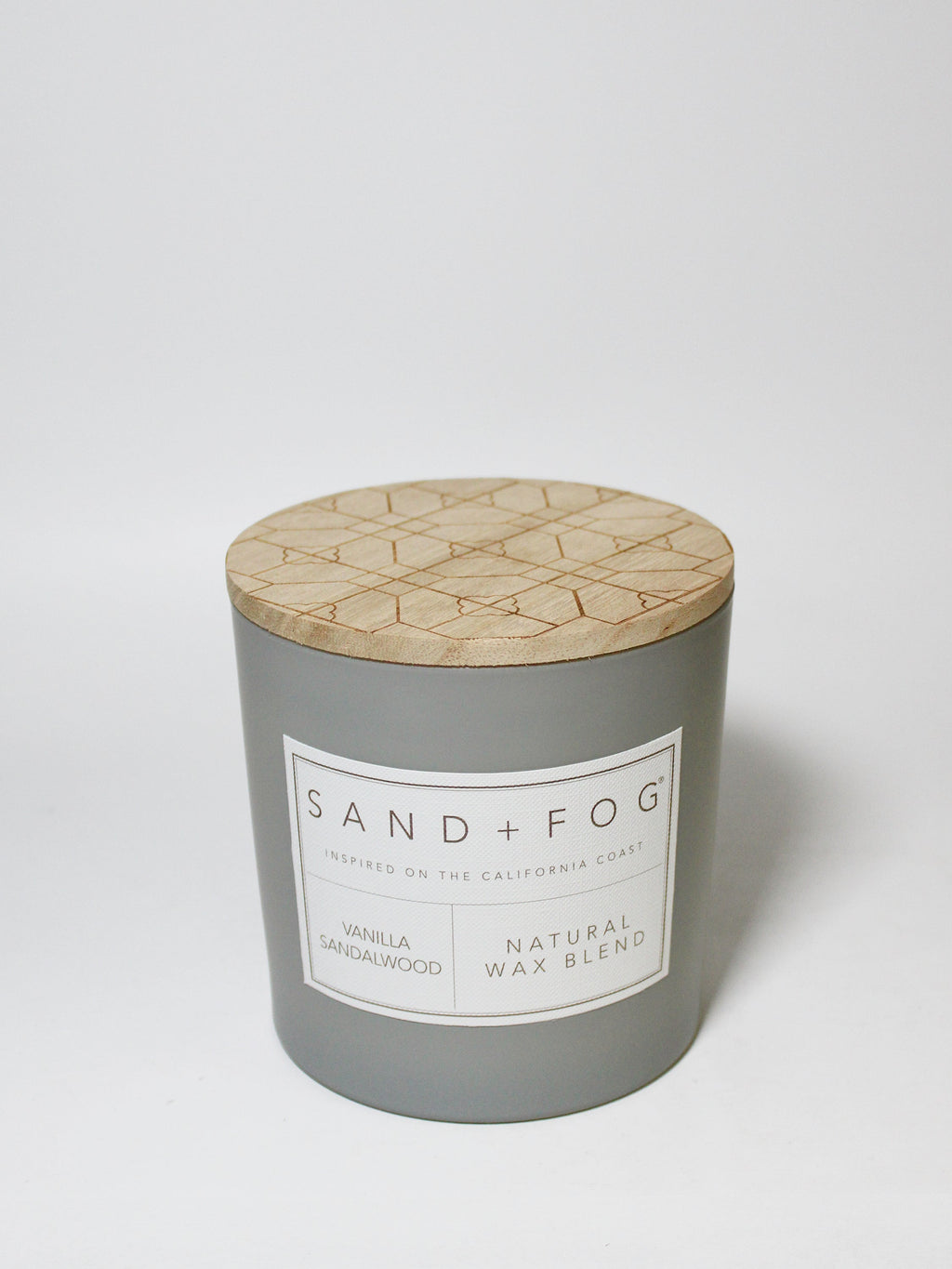 Signature Vanilla Sandalwood 21 oz scented candle