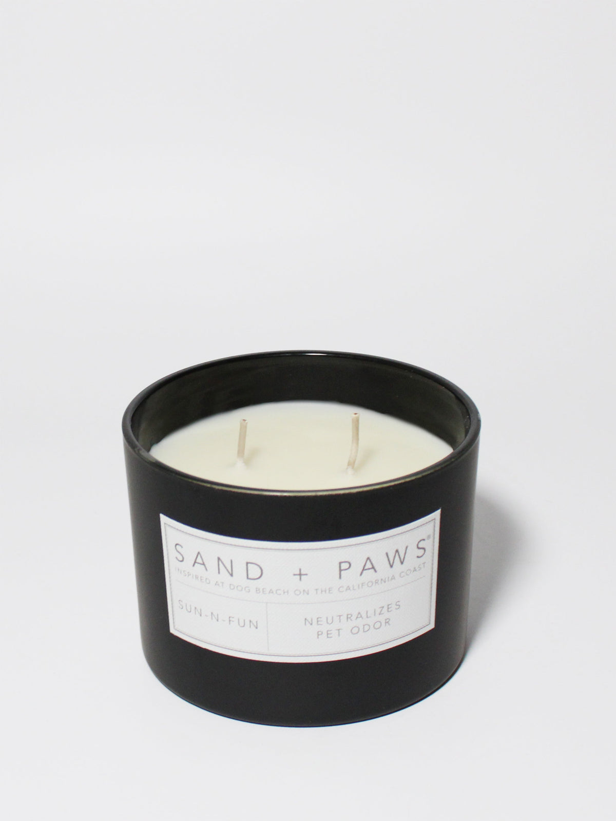 Signature Sand + Paws Sun-n-Fun 12 oz scented candle