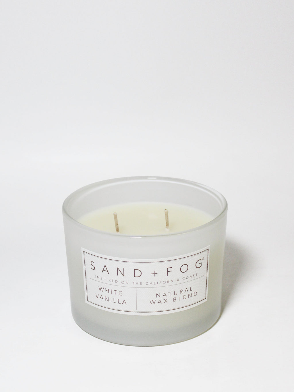 Signature White Vanilla 12 oz scented candle