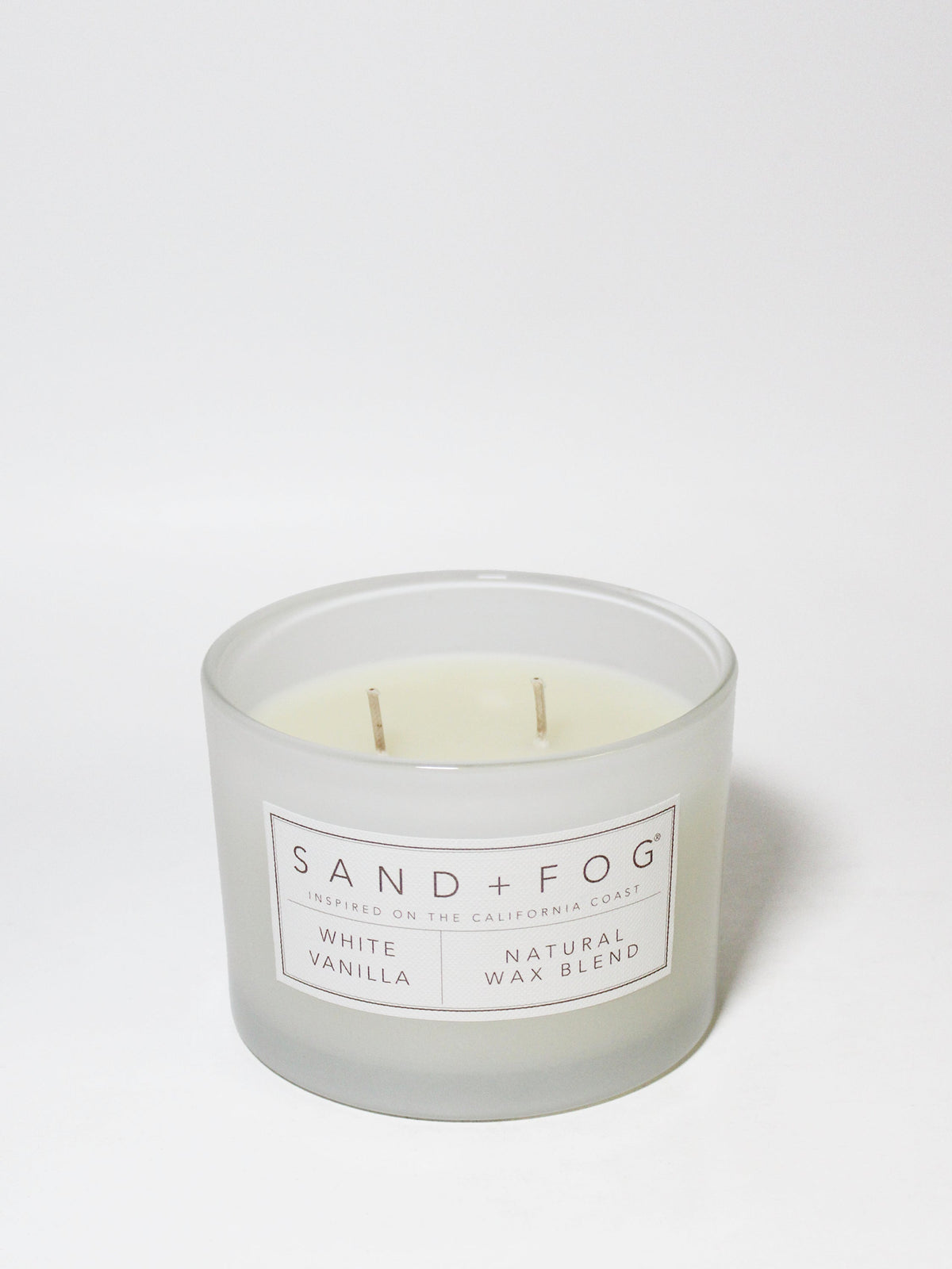 Signature White Vanilla 12 oz scented candle