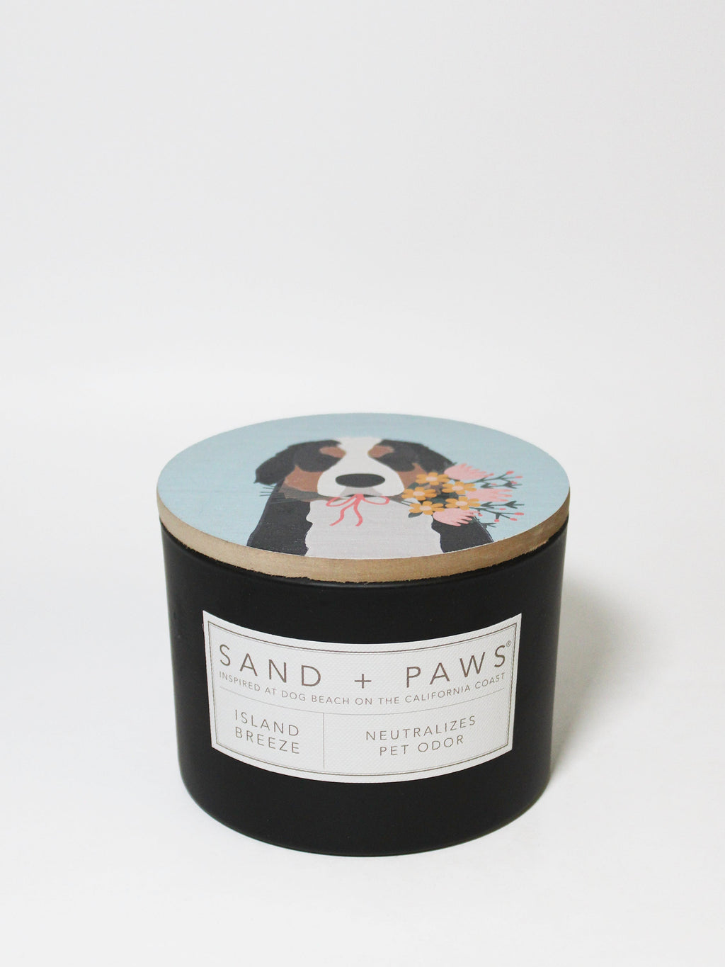 Signature Sand + Paws Island Breeze 12 oz scented candle
