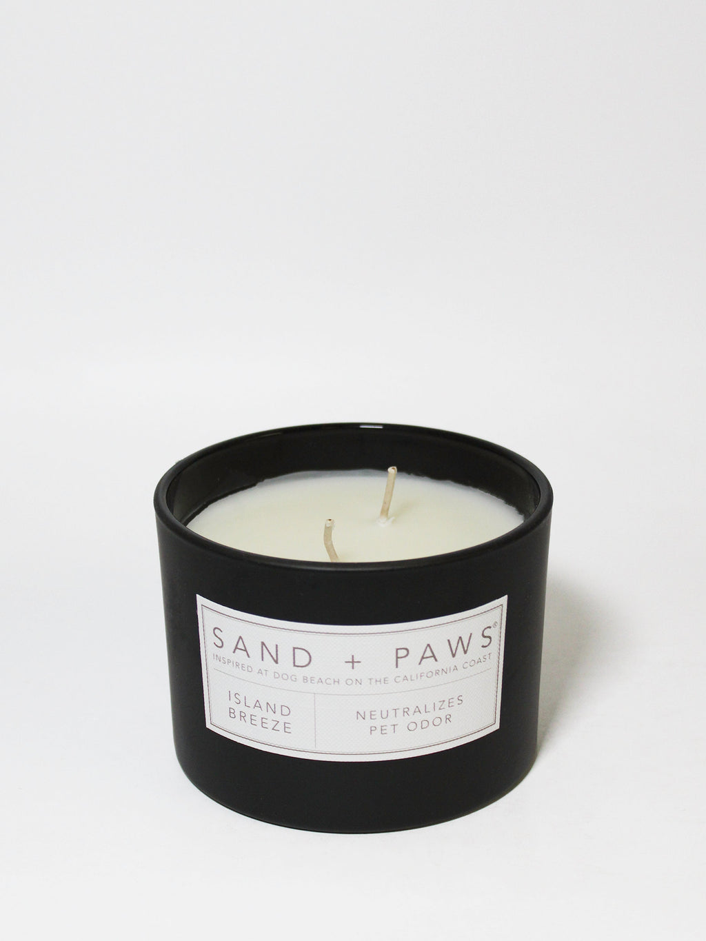 Signature Sand + Paws Island Breeze 12 oz scented candle