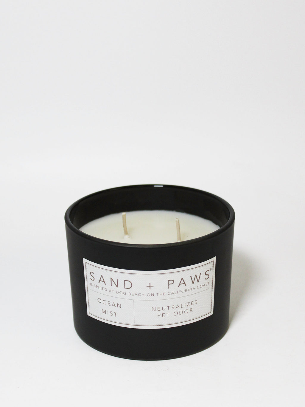 Signature Sand + Paws Ocean Mist 12 oz scented candle