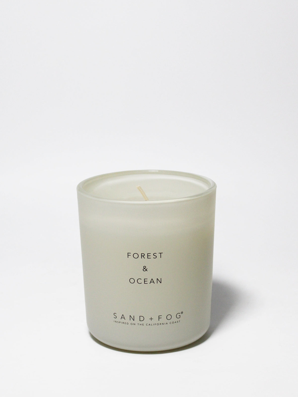Signature Forest & Ocean 10 oz scented candle