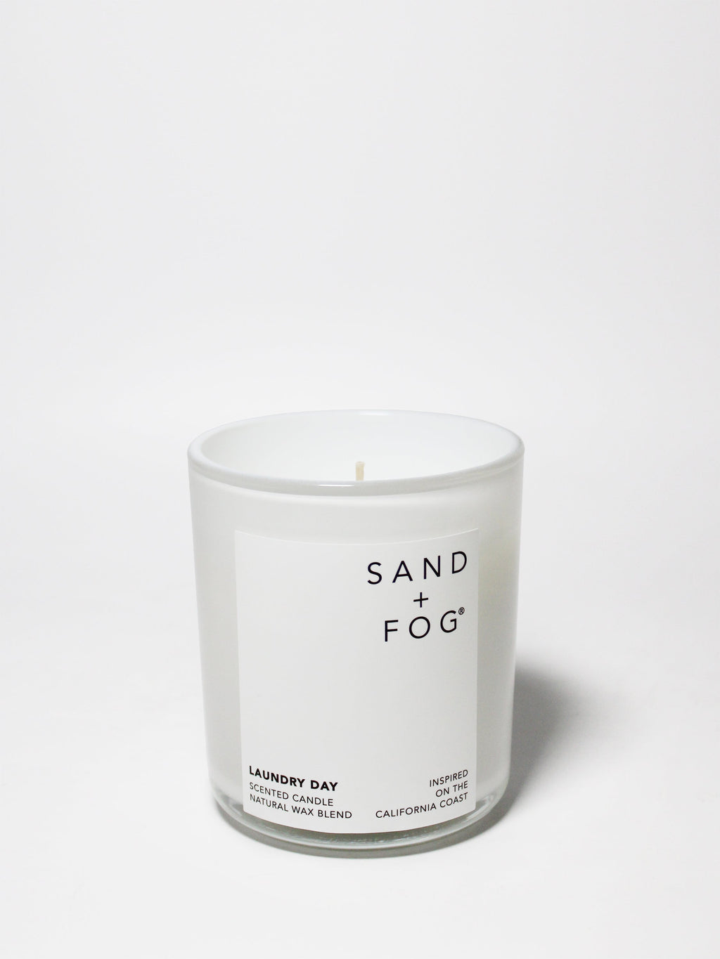 Signature Laundry Day 10 oz scented candle