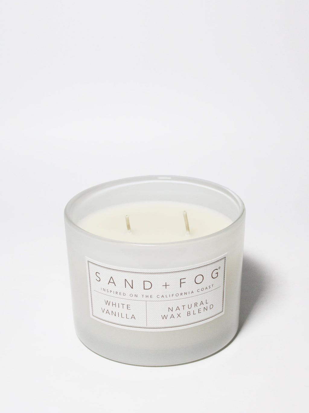 Signature White Vanilla 12 oz scented candle