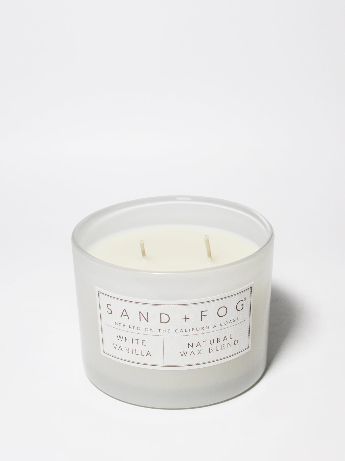 Signature White Vanilla 12 oz scented candle
