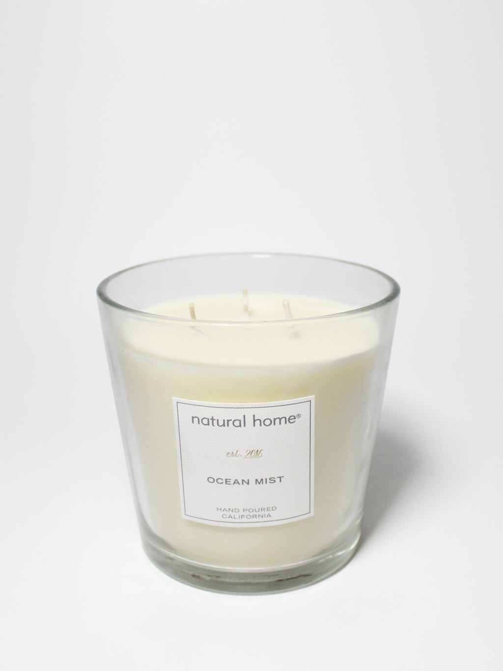 Signature Ocean Mist Natural Home 31 oz scented candle