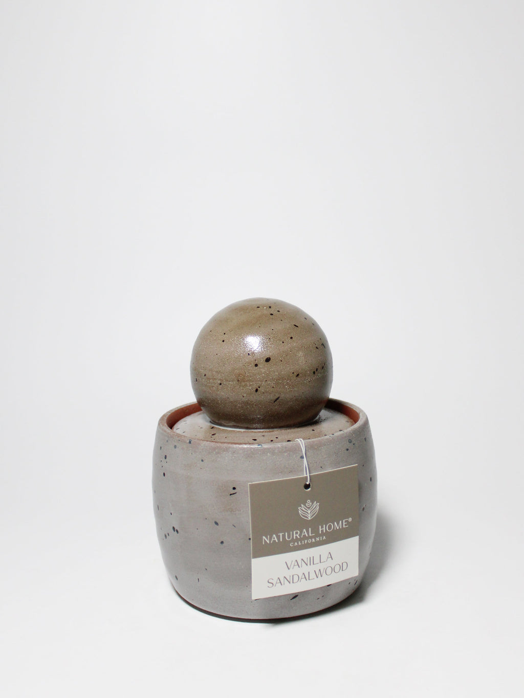 Signature Vanilla Sandalwood Natural Home 13 oz scented candle