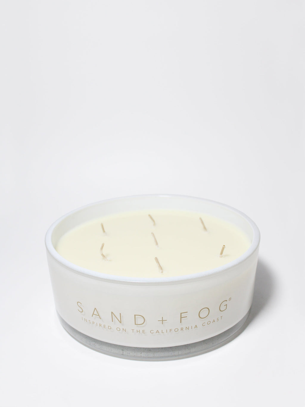 Signature Tahitian Vanilla 34 oz scented candle