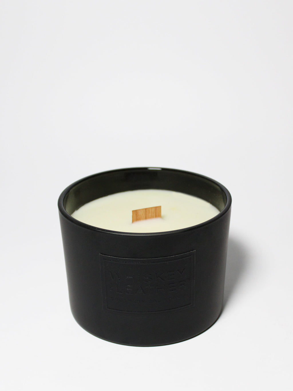 Signature Vanilla Tobacco 12 oz scented candle