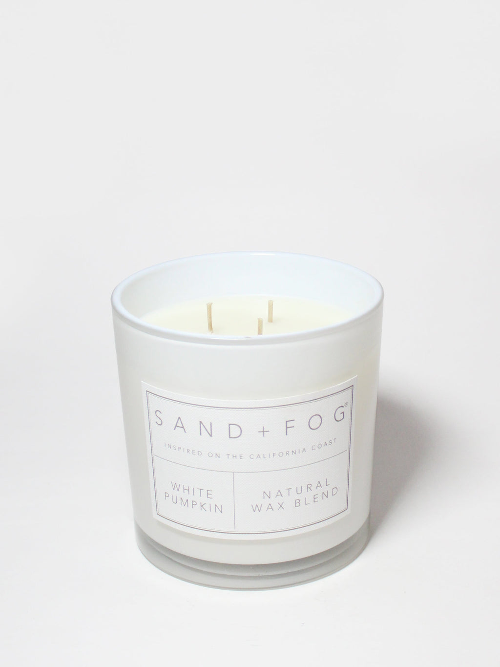 Signature White Pumpkin 21 oz scented candle