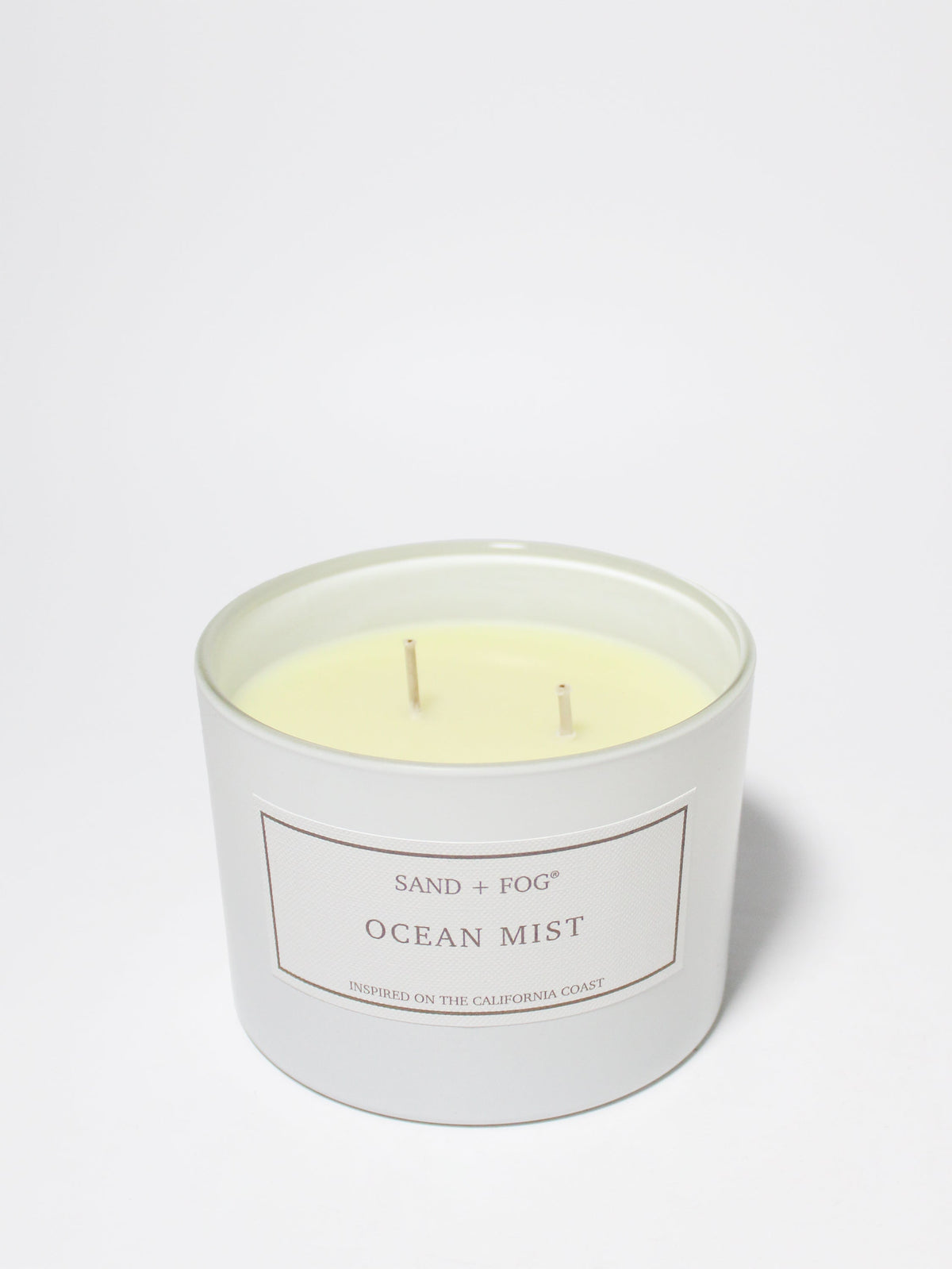 Signature Ocean Mist 12 oz scented candle
