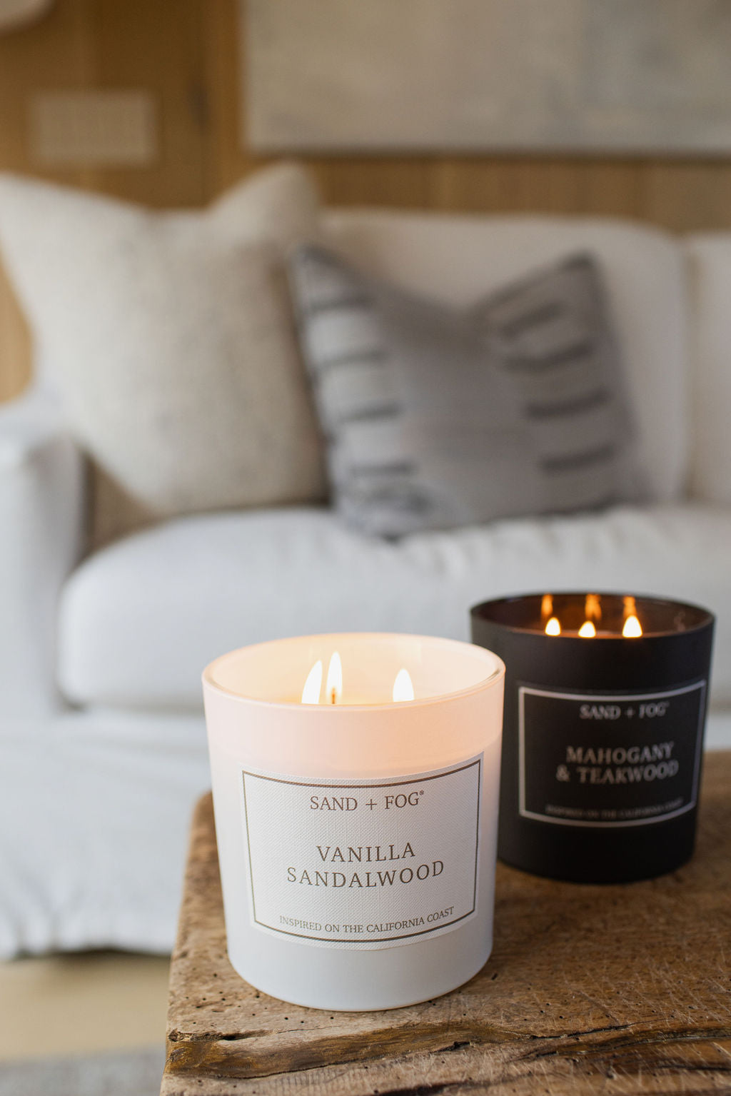 Signature Vanilla Sandalwood 21 oz scented candle
