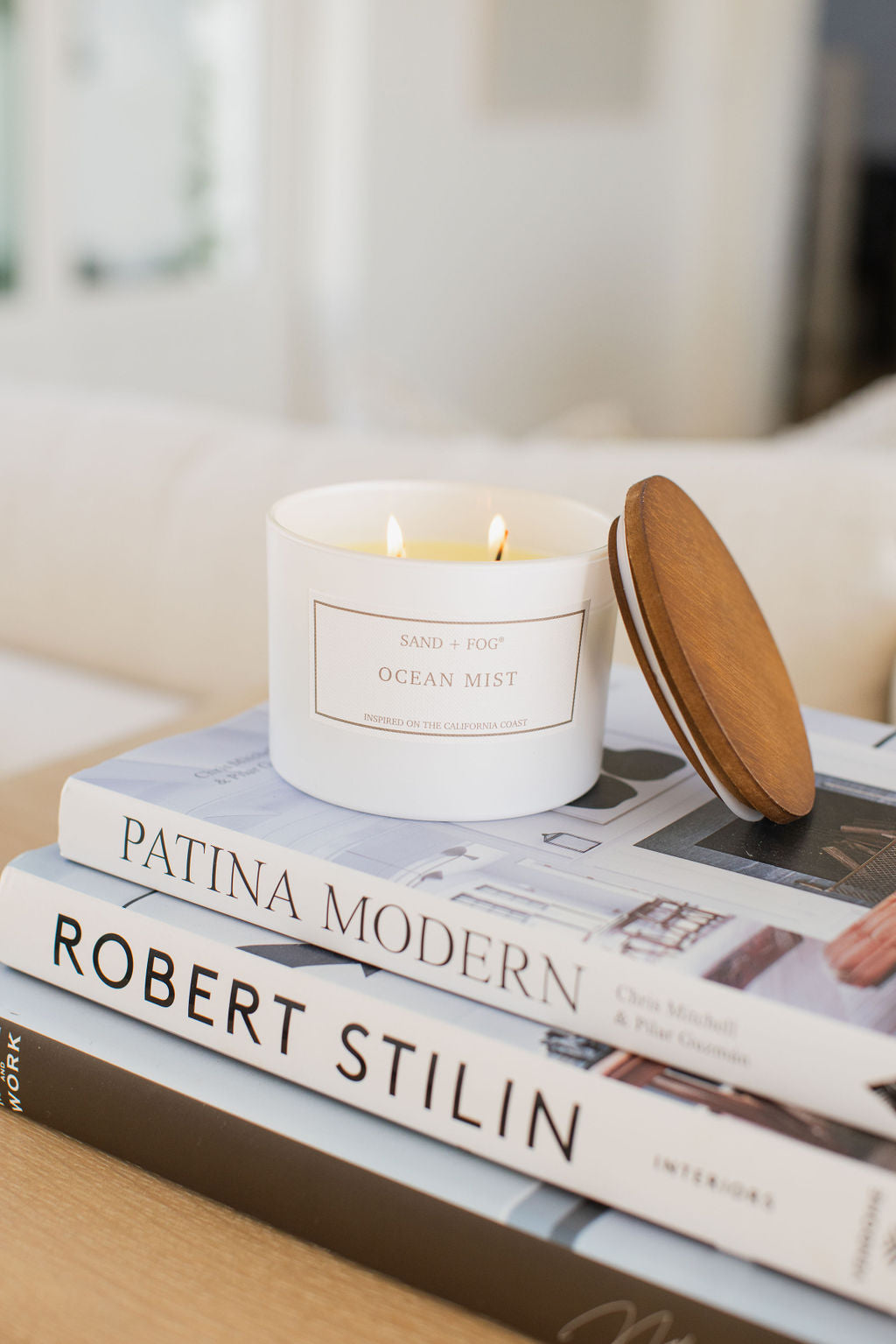 Signature Ocean Mist 12 oz scented candle