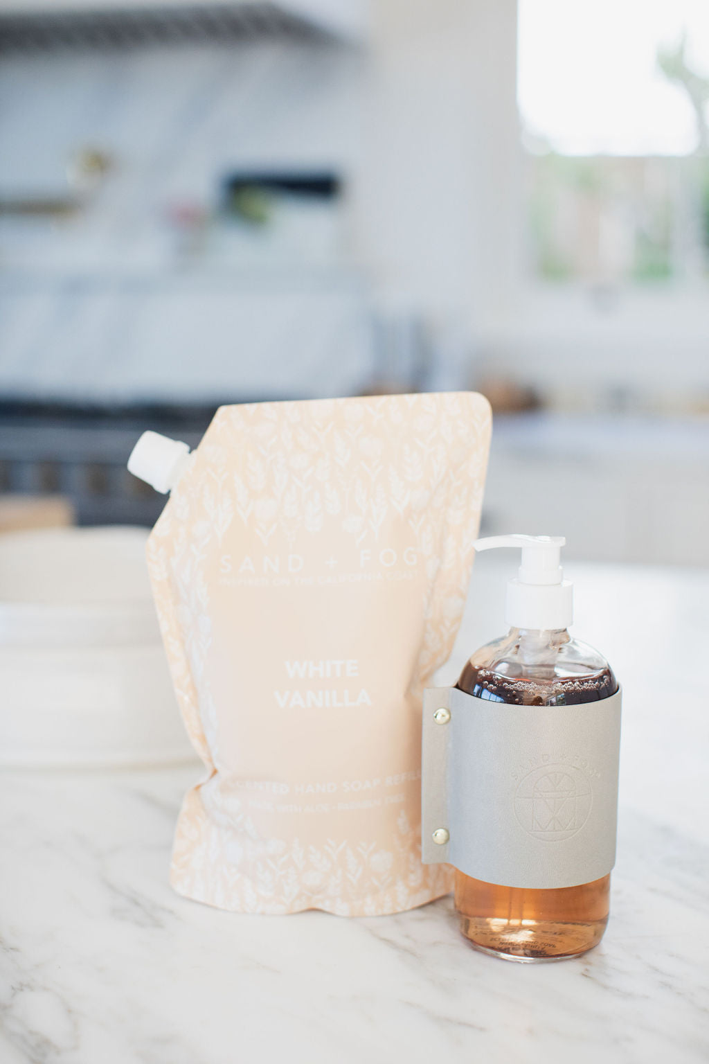 Refreshing White Vanilla 15.7 oz Liquid Hand Soap