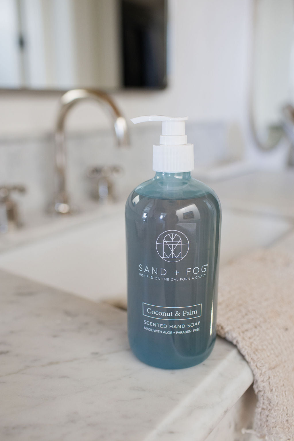 Refreshing Coconut & Palm 15.7 oz Liquid Hand Soap