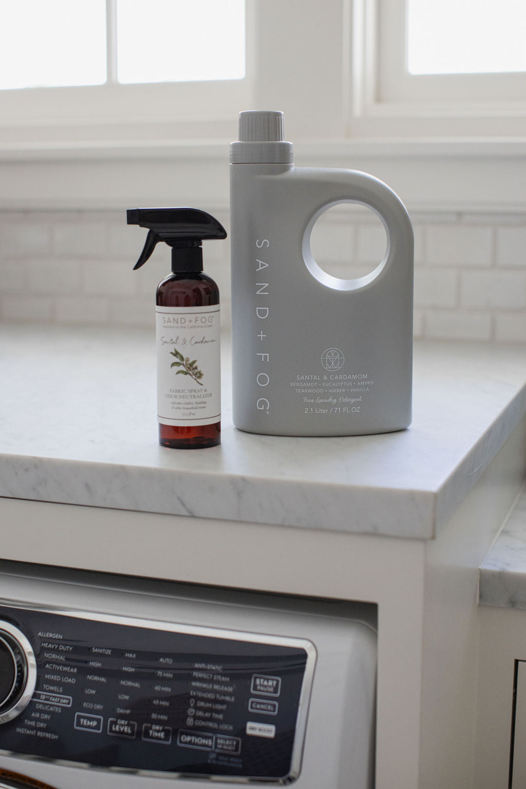 Fresh Santal & Cardamom 71 oz Laundry Detergent