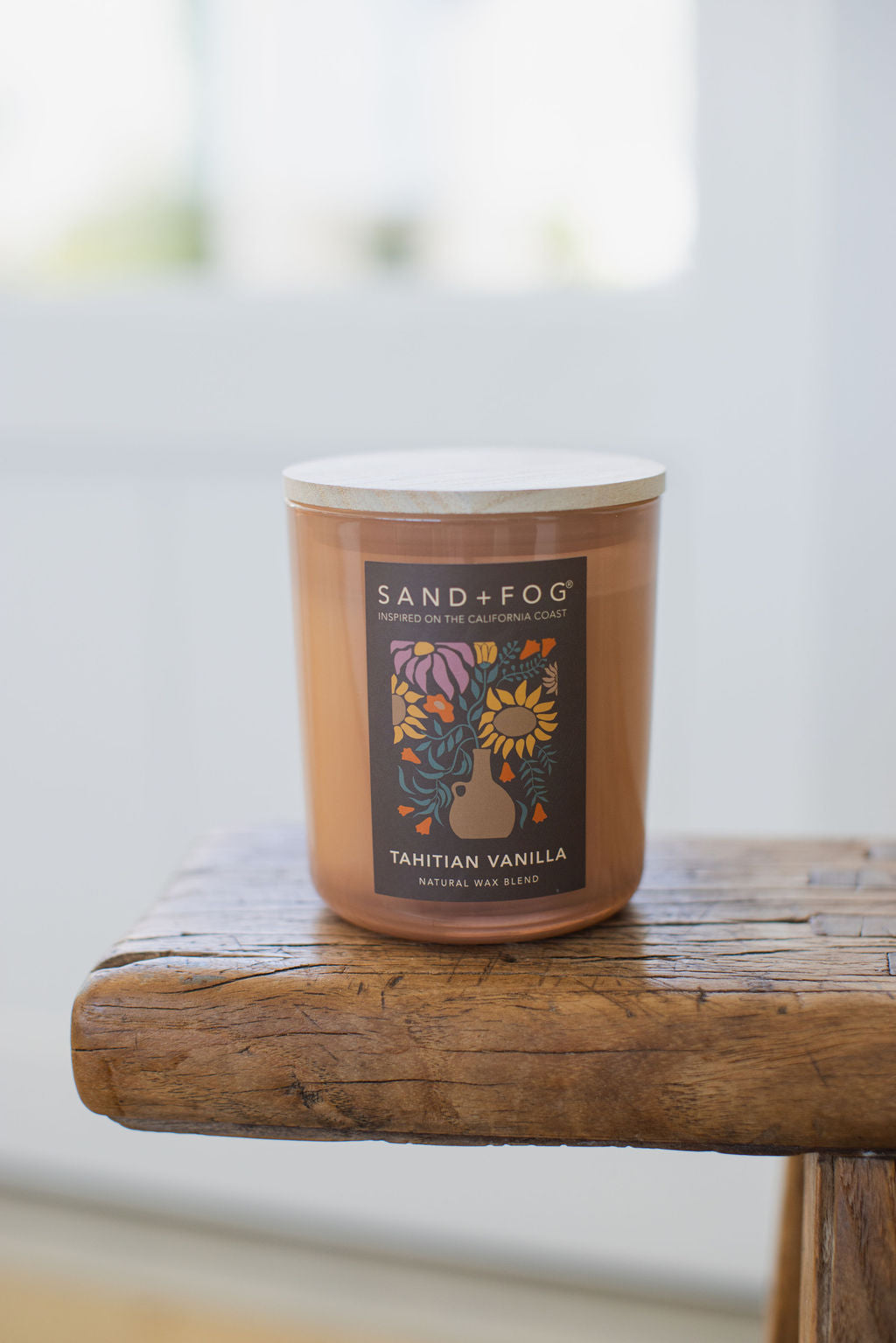 Signature Tahitian Vanilla 10 oz scented candle