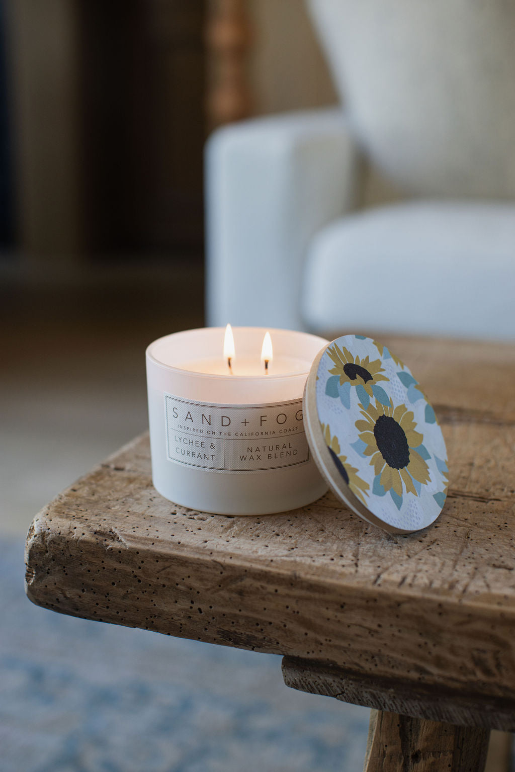 Signature Lychee & Currant 12 oz scented candle