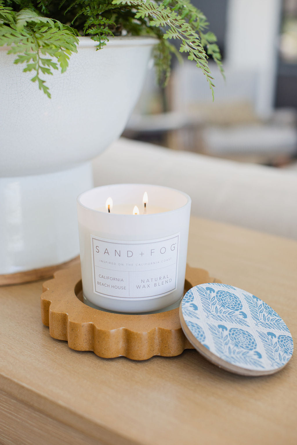Signature California Beach House 21 oz scented candle