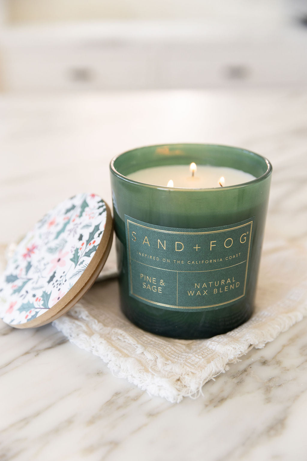 Signature Pine & Sage 21 oz scented candle