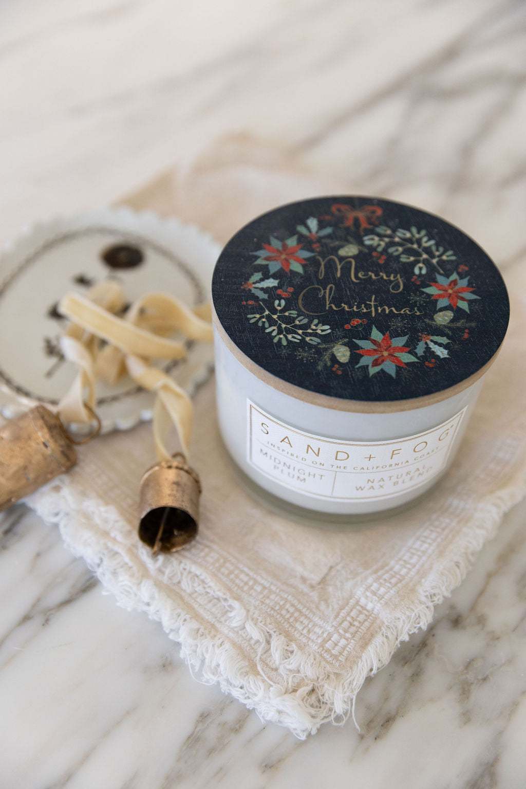 Signature Midnight Plum 12 oz scented candle