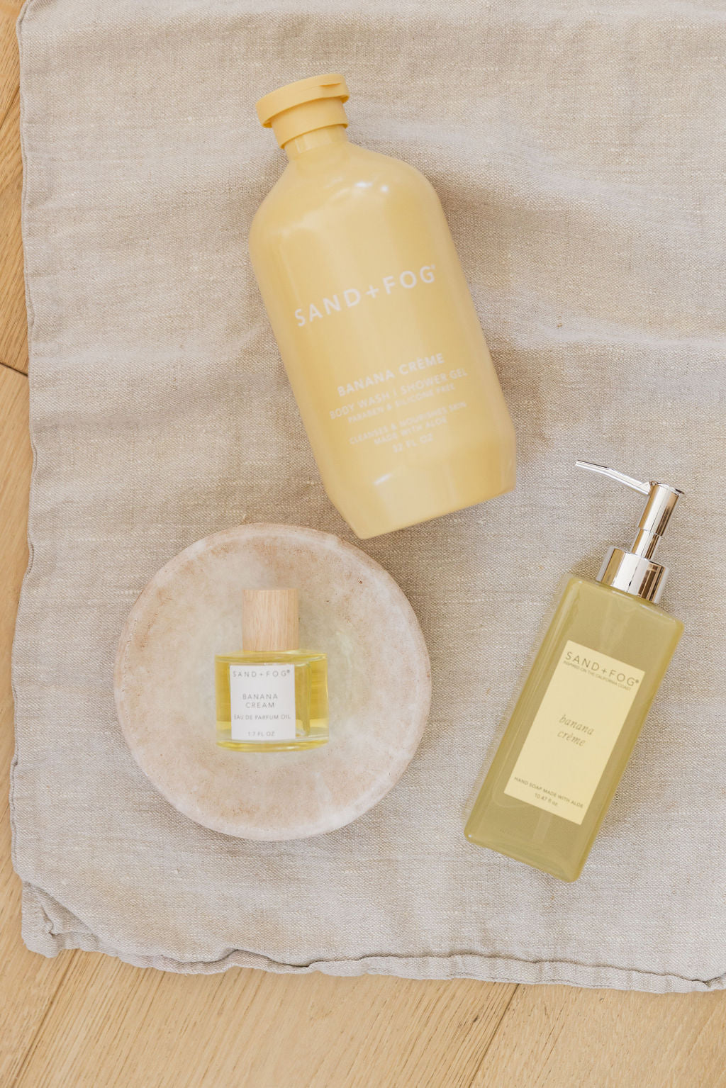 Signature Banana Cr¨¨me 10.47 oz Liquid Hand Soap