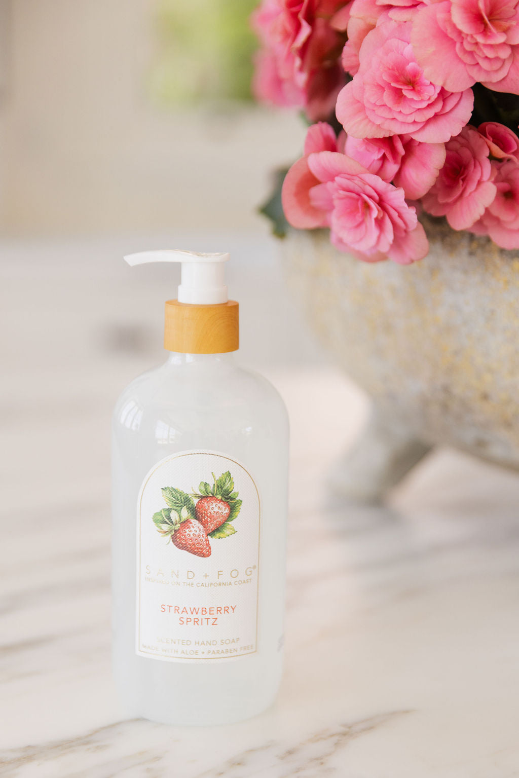 Refreshing Strawberry Spritz 15.7oz Liquid Hand Soap