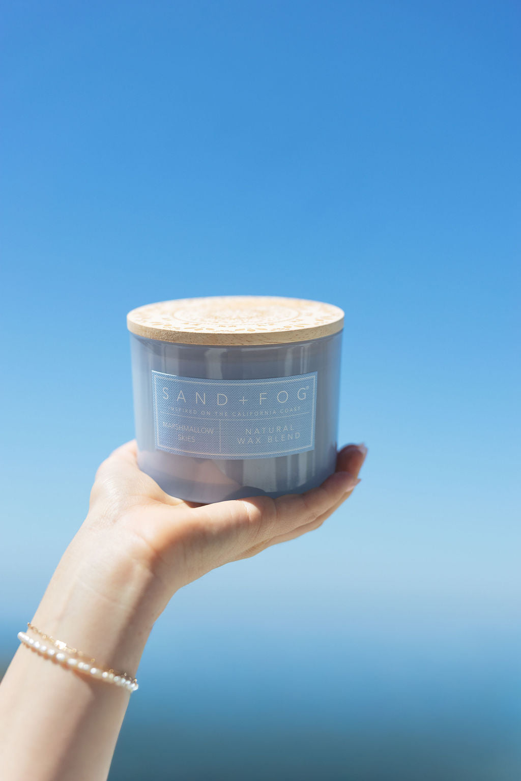 Signature Marshmallow Skies 12 oz scented candle