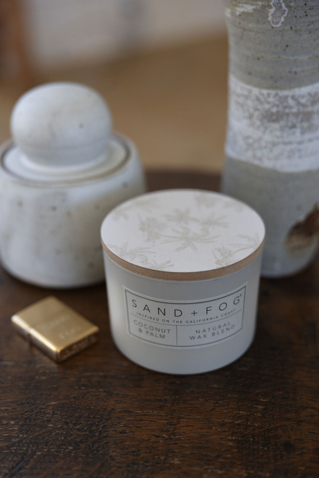 Signature Coconut & Palm 12 oz scented candle