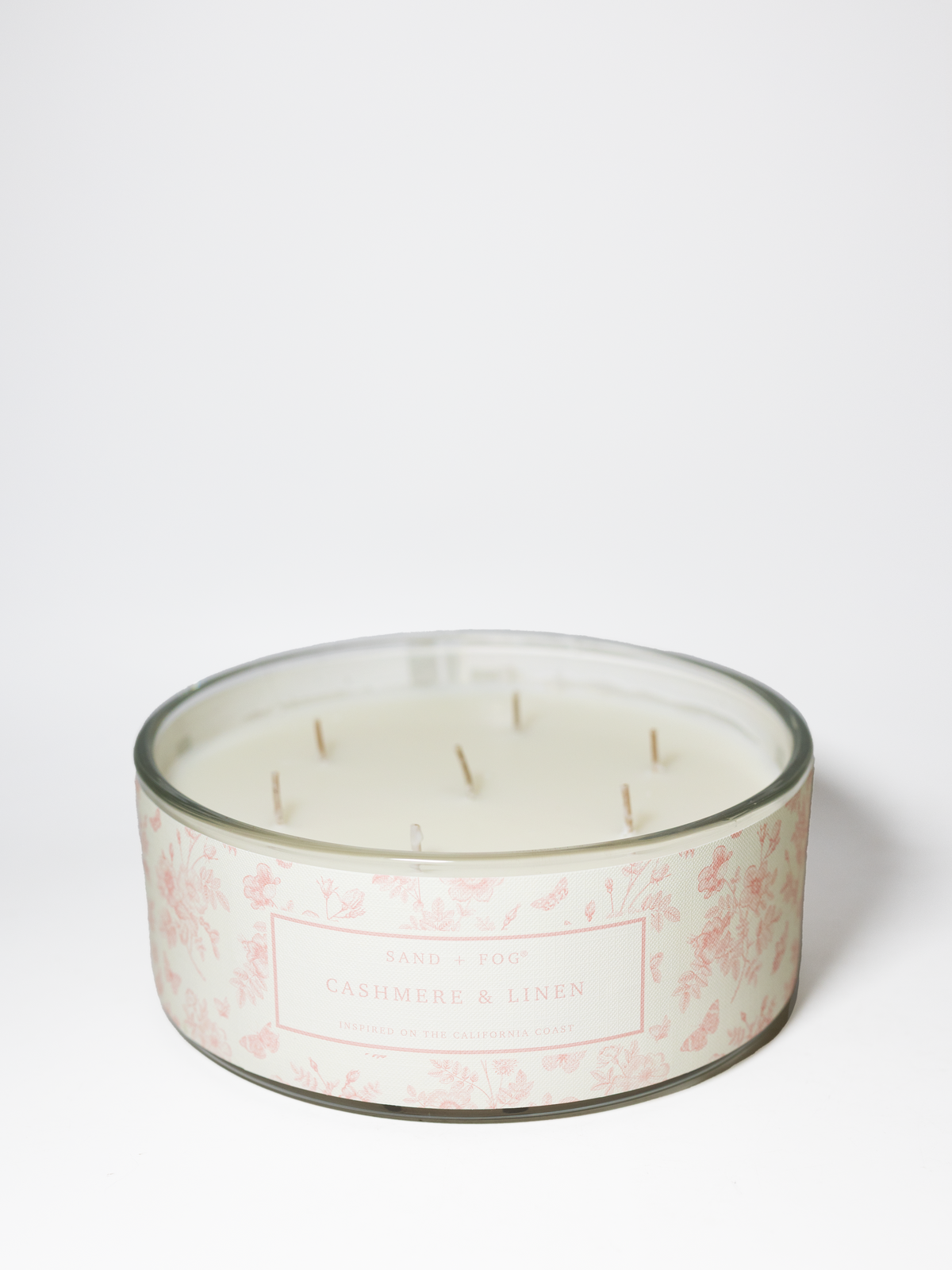 Signature Cashmere & Linen 34 oz scented candle