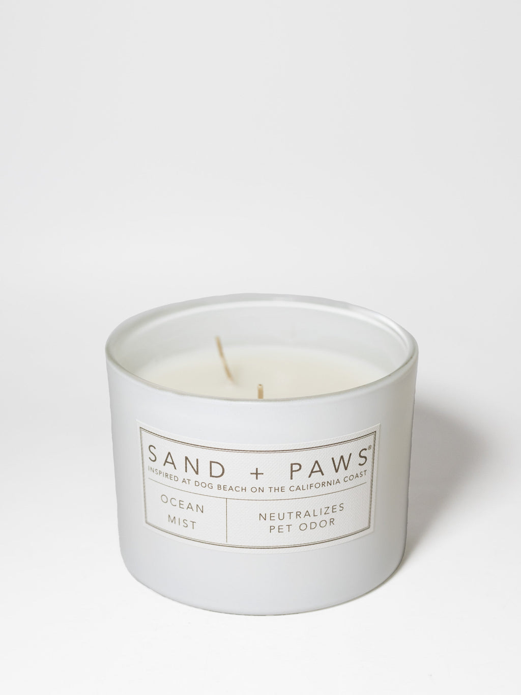 Signature Sand + Paws Ocean Mist 12 oz scented candle