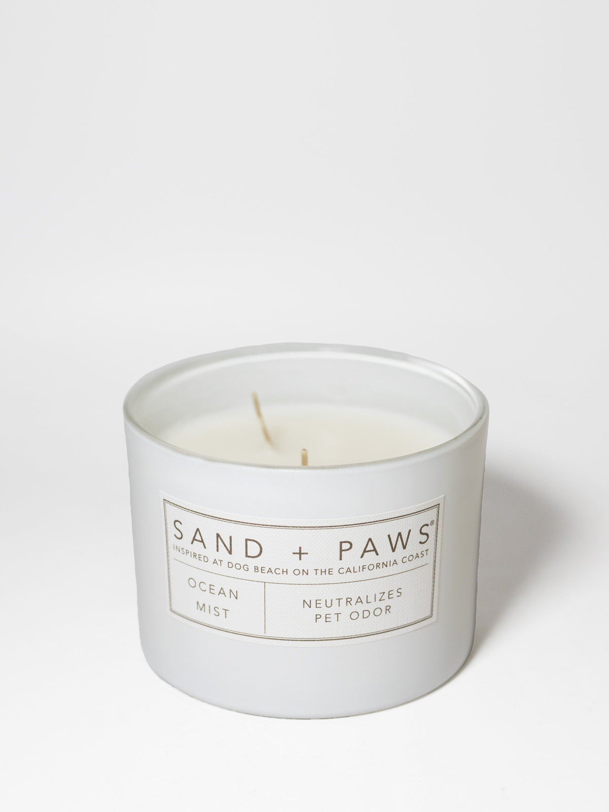 Signature Sand + Paws Ocean Mist 12 oz scented candle