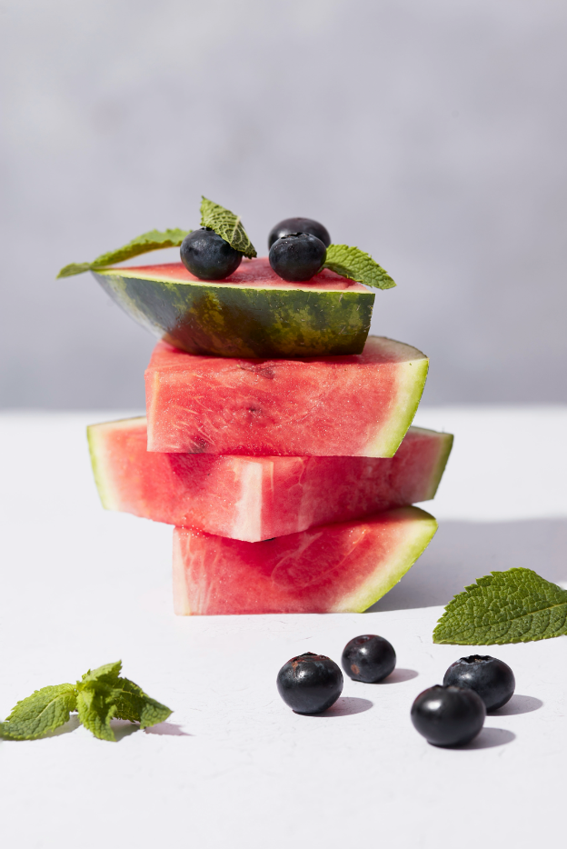 Signature Sand + Paws Watermelon Mint 12 oz scented candle