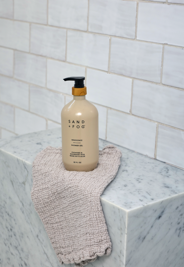 Signature Innocence 32 oz Body Wash