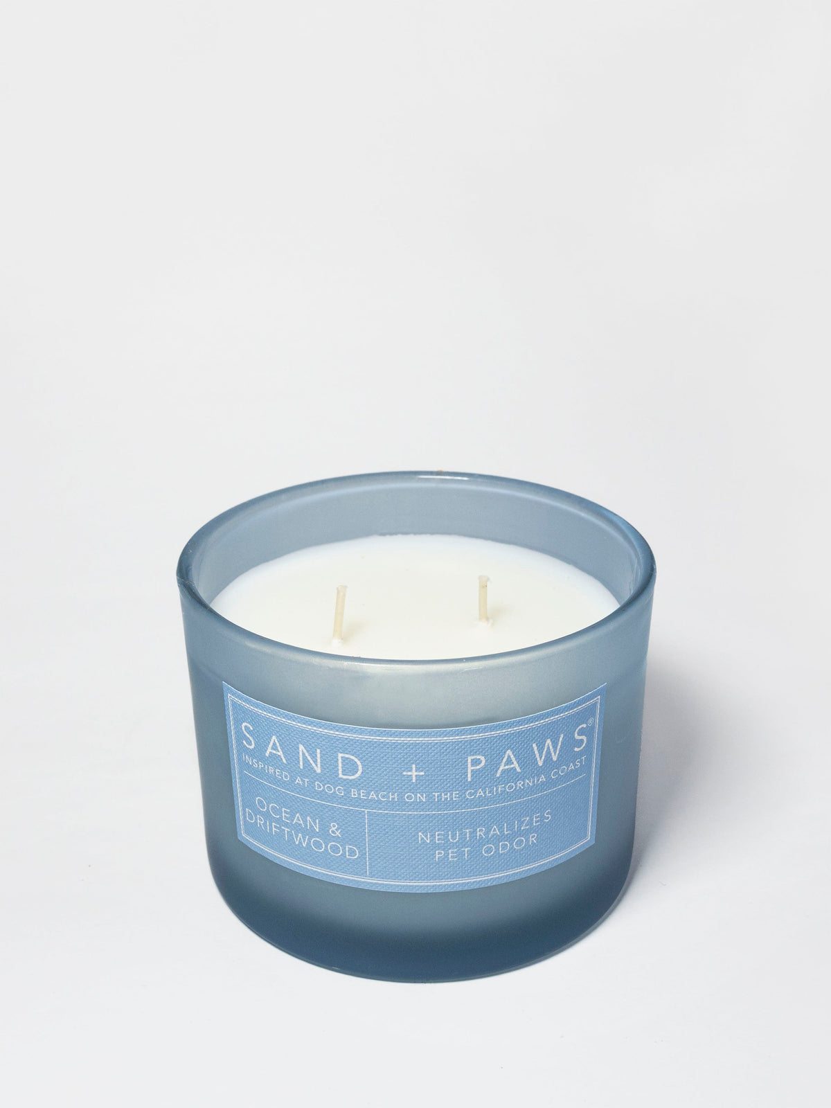 Signature Sand + Paws Ocean & Driftwood 12 oz scented candle